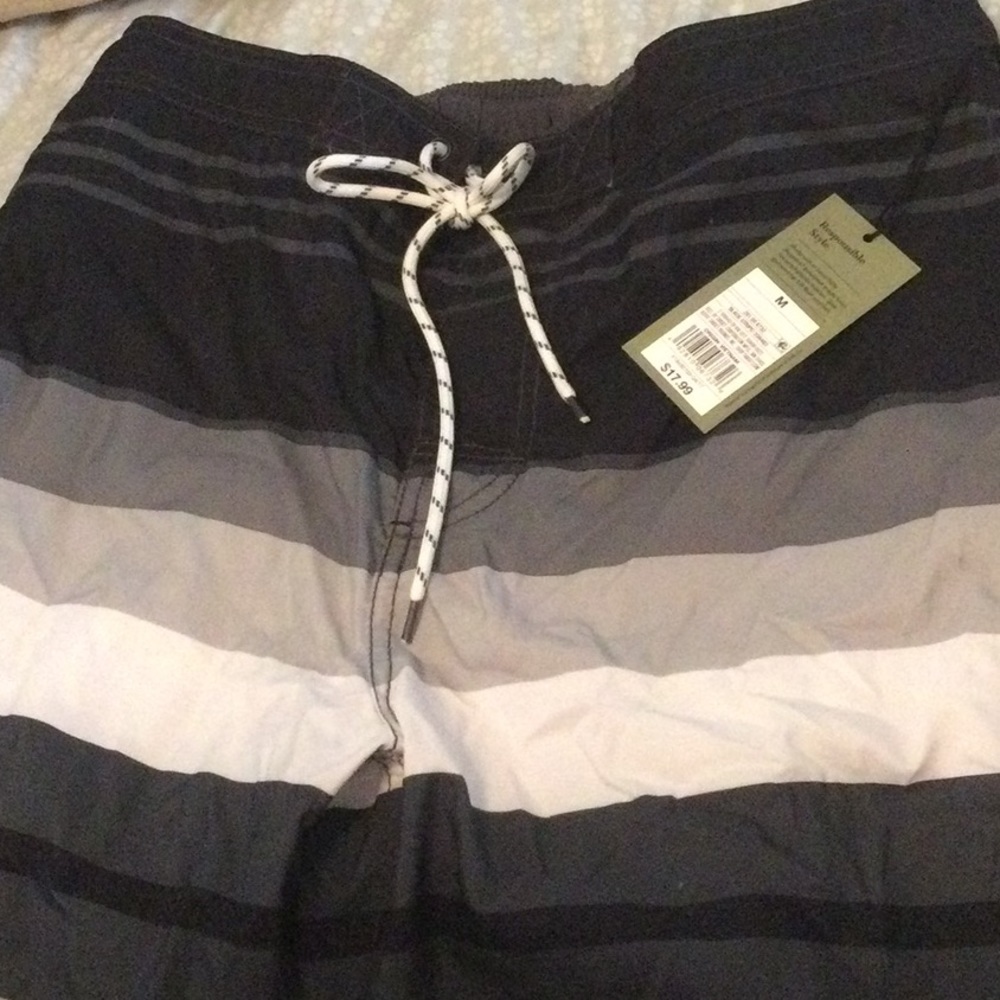 Swim trunk